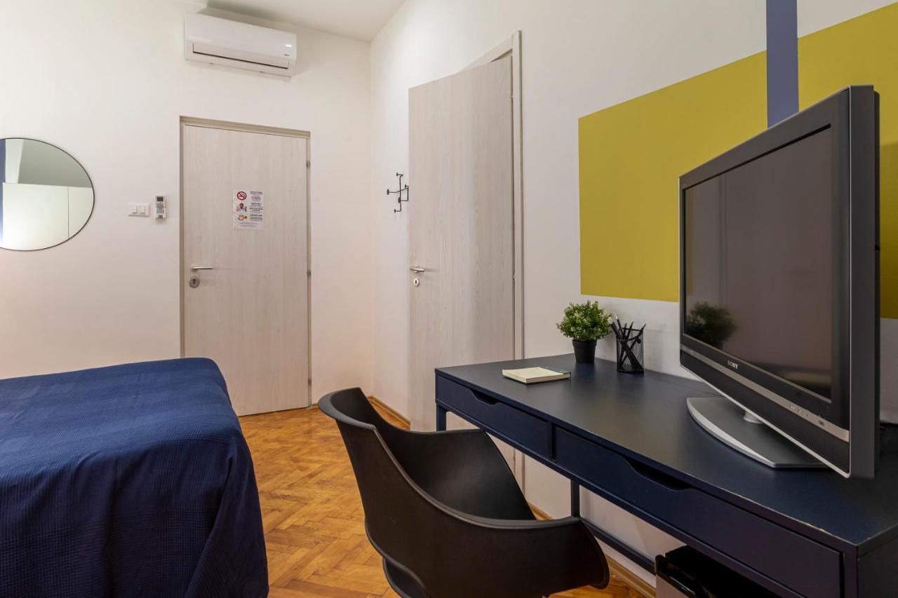 Lovely Guest-Room With Private Bathroom Trieste Esterno foto