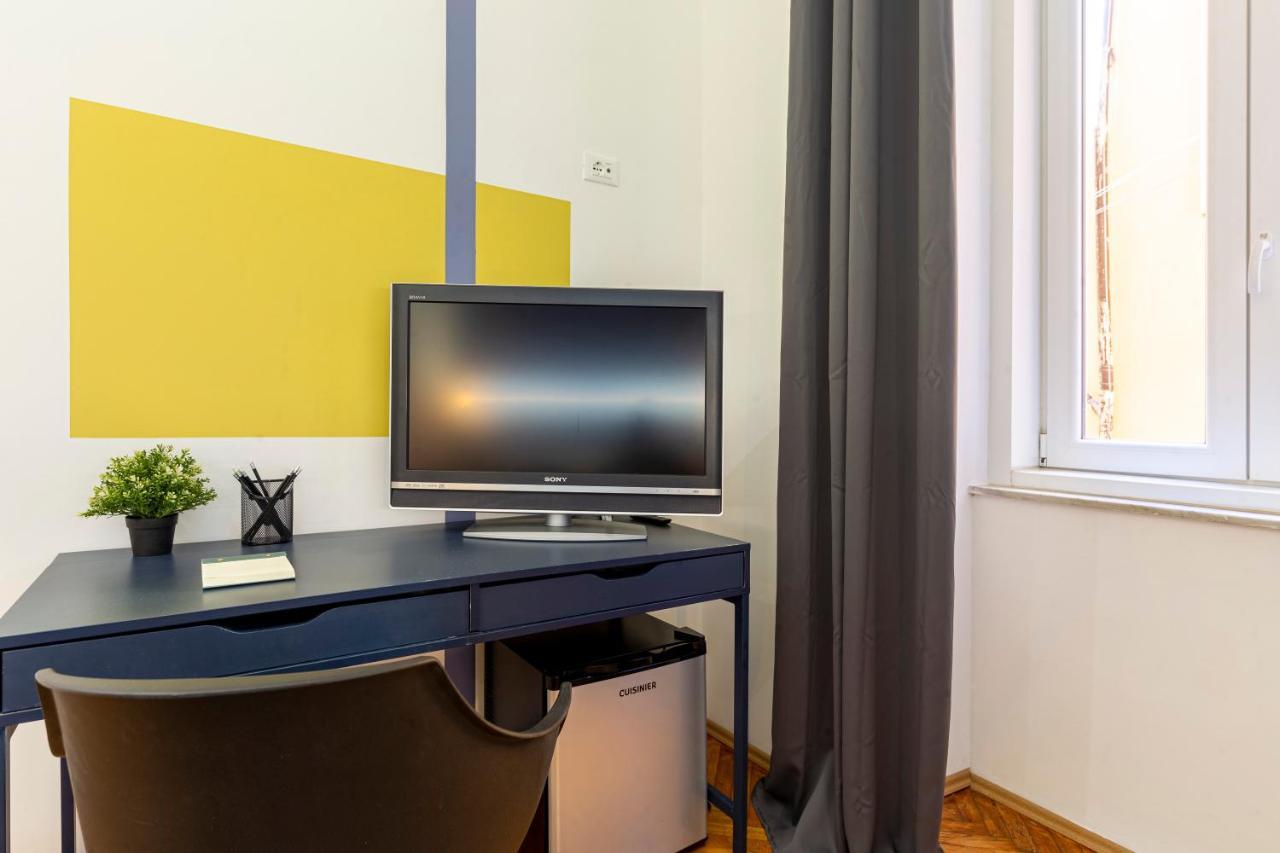 Lovely Guest-Room With Private Bathroom Trieste Esterno foto
